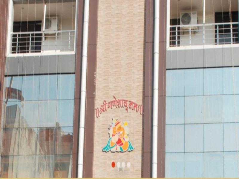 Hotel Shree Vinayak Palace בהופאל מראה חיצוני תמונה
