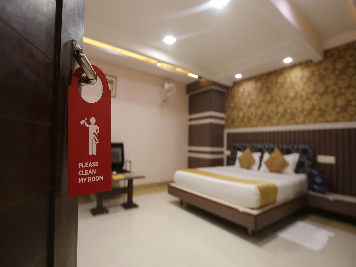 Hotel Shree Vinayak Palace בהופאל מראה חיצוני תמונה