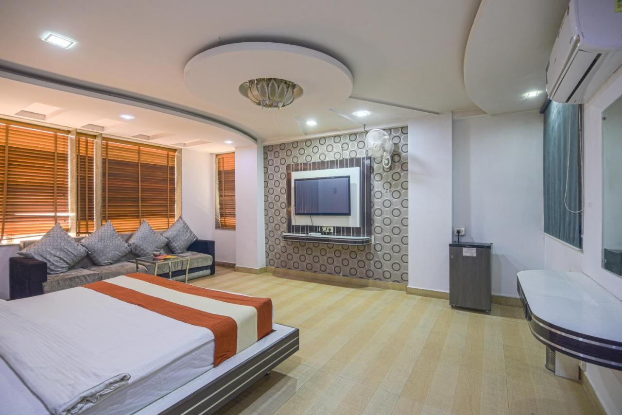 Hotel Shree Vinayak Palace בהופאל מראה חיצוני תמונה